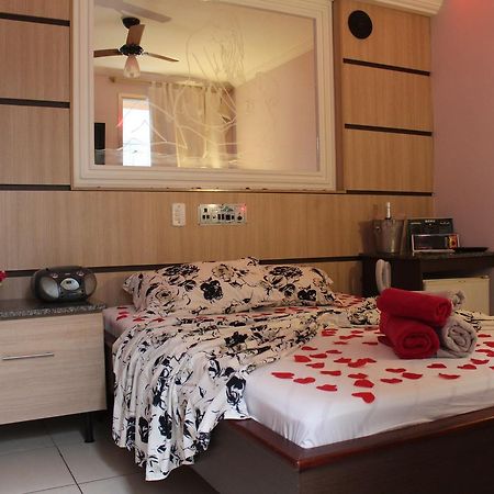 Motel Paradise (Adults Only) São José dos Campos Екстериор снимка
