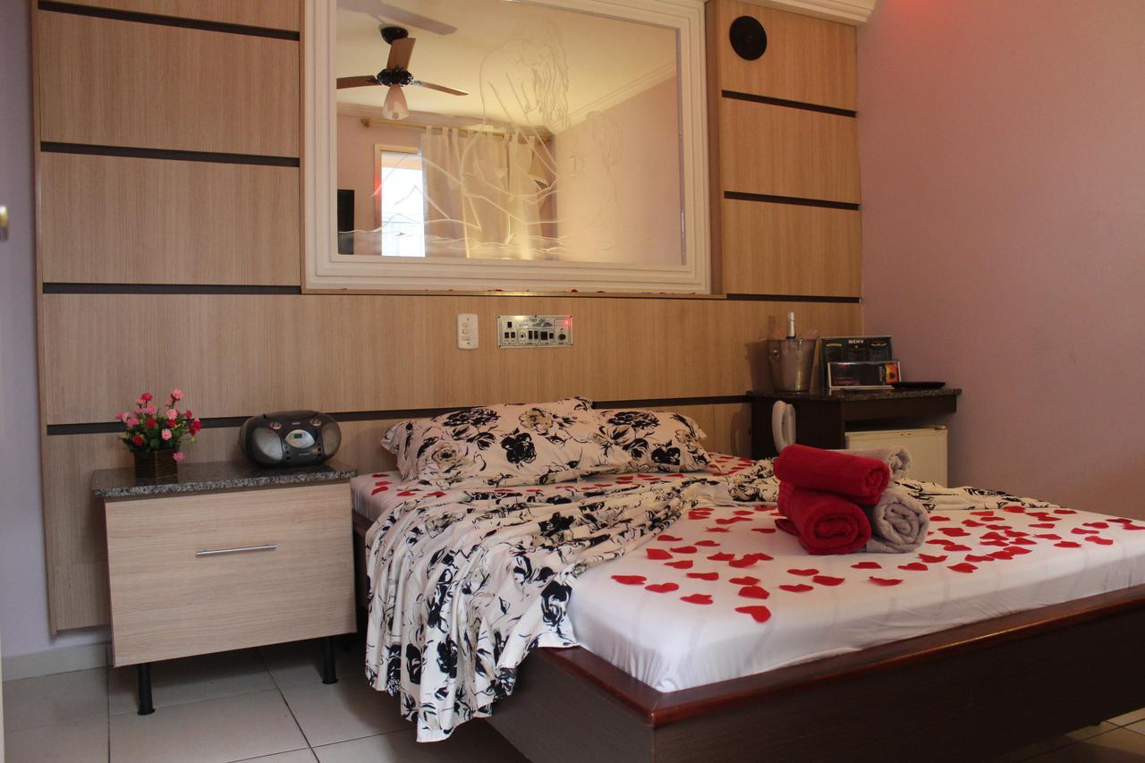 Motel Paradise (Adults Only) São José dos Campos Екстериор снимка